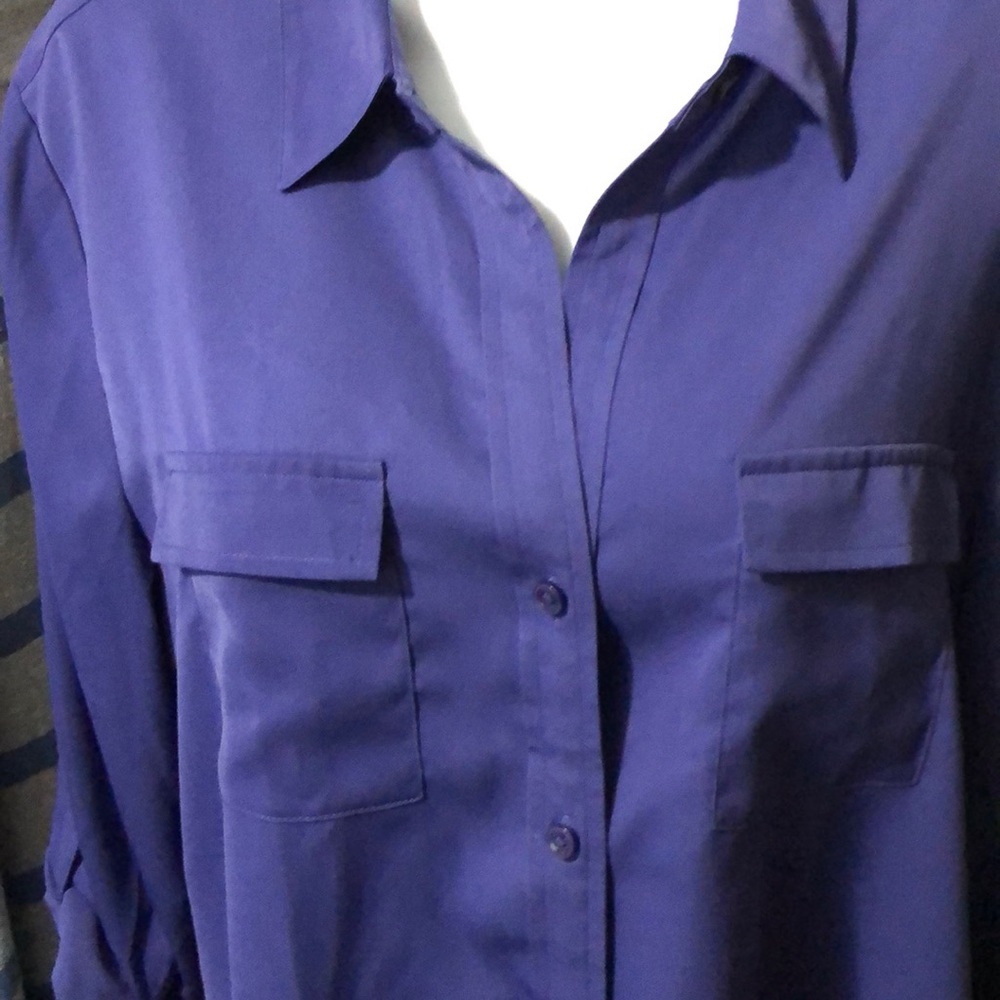 Ann Taylor purple blouse size medium - Picture 2 of 4